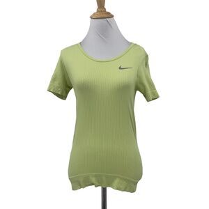 Nike Shirt Women Extra Small Cabbage Infinite Seamless Mesh Running Wicking Tee